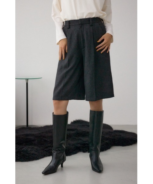 AZUL by moussy(アズールバイマウジー)の「ウールライクハーフパンツ(スラックス・レディース・ブラック/グレー系その他・SMALL/MEDIUM)」の13枚目の写真