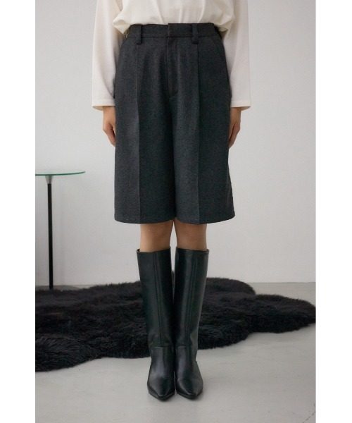 AZUL by moussy(アズールバイマウジー)の「ウールライクハーフパンツ(スラックス・レディース・ブラック/グレー系その他・SMALL/MEDIUM)」の16枚目の写真