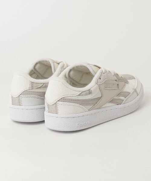 Reebok(リーボック)の「クラブシー リベンジ ヴィンテージ / CLUB C REVENGE VINTAGE(スニーカー・メンズ・カーキブラウン/アイボリー・22.5cm/23.0cm/24.5cm/25.0cm/25.5cm/26.0cm/26.5cm/27.0cm/27.5cm/28.0cm/28.5cm/30.0cm/23.5cm/24.0cm/29.0cm)」の20枚目の写真