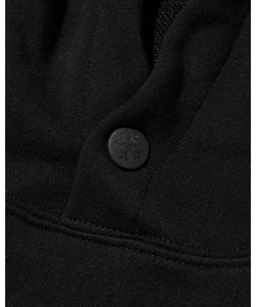 PUNCH DRUNK PARTIES（パンチドランクパーティーズ）の「Circle Logo Slim Hoodie (BLACK)（パーカー・レディース・その他・1/2）」の4枚目の写真