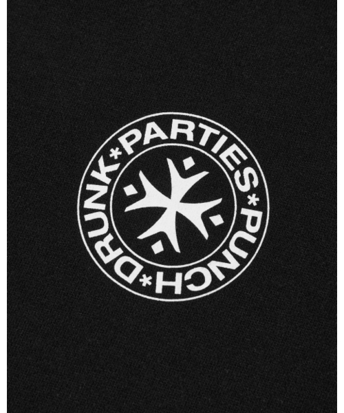 PUNCH DRUNK PARTIES（パンチドランクパーティーズ）の「Circle Logo Slim Hoodie (BLACK)（パーカー・レディース・その他・1/2）」の5枚目の写真