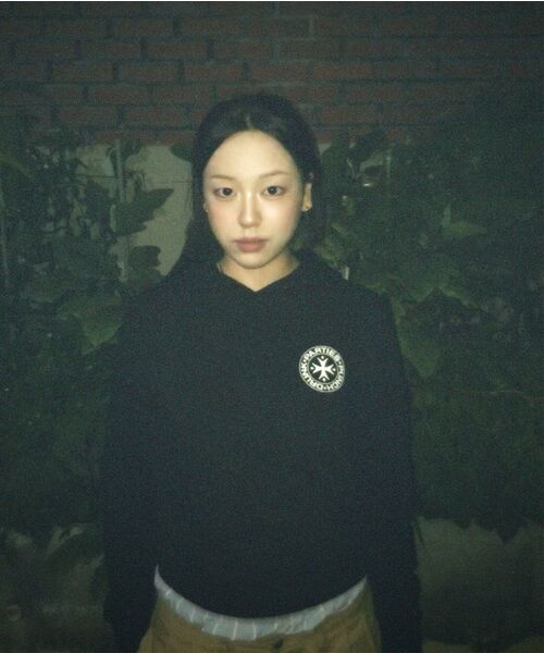 PUNCH DRUNK PARTIES（パンチドランクパーティーズ）の「Circle Logo Slim Hoodie (BLACK)（パーカー・レディース・その他・1/2）」の12枚目の写真