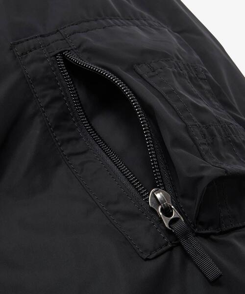 THE NORTH FACE(ザノースフェイス)の「THE NORTH FACE Insulation Bomber Jacket(その他アウター・メンズ・ダークグレー/ブラック・MEDIUM/LARGE)」の11枚目の写真