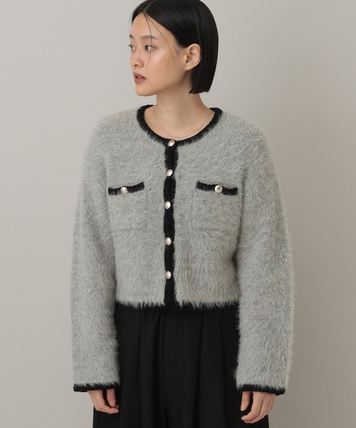 A part by（アパートバイ）の「アルパカファーハイショクカーディガン（カーディガン/ボレロ・レディース・オフホワイト/ブラック/グレー系その他3・FREE）」の20枚目の写真