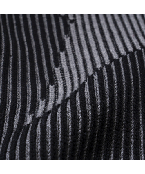 EXTRAORDINARY(エクストラオーディナリー)の「STAR JACQUARD SWEATER BLACK(ニット/セーター・メンズ・その他・X-LARGE/MEDIUM/LARGE)」の7枚目の写真