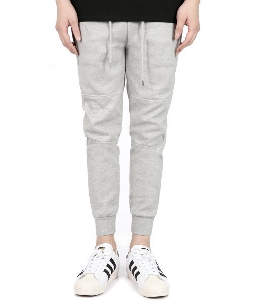 VERYVAIN(ベリベーン)の「BT18 CROP JOGGER PANTS (GRAY)(スウェットパンツ・メンズ・その他・LARGE/MEDIUM/SMALL)」の1枚目の写真
