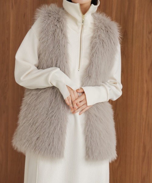 Bou Jeloud（ブージュルード）の「ウールライクメルトンハーフジップワンピース（ワンピース・レディース・チャコールグレー/オフホワイト・FREE）」の3枚目の写真