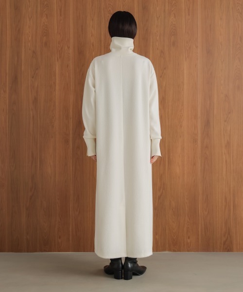 Bou Jeloud（ブージュルード）の「ウールライクメルトンハーフジップワンピース（ワンピース・レディース・チャコールグレー/オフホワイト・FREE）」の15枚目の写真