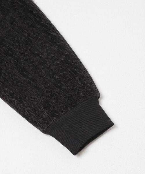 ITEMS URBANRESEARCH(アイテムズ アーバンリサーチ)の「発熱機能ケーブル柄カットモールトップス(その他トップス・メンズ・ホワイト/グレー・MEDIUM/LARGE)」の10枚目の写真