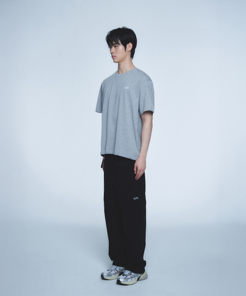 HYUNFIT（ヒョンフィット）の「SYMBOL SIDE POCKET T-SHIRT-[GRAY]（Tシャツ/カットソー・メンズ・その他・MEDIUM/LARGE/X-LARGE）」の3枚目の写真