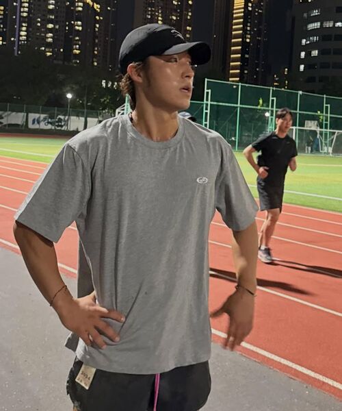 HYUNFIT（ヒョンフィット）の「SYMBOL SIDE POCKET T-SHIRT-[GRAY]（Tシャツ/カットソー・メンズ・その他・MEDIUM/LARGE/X-LARGE）」の5枚目の写真
