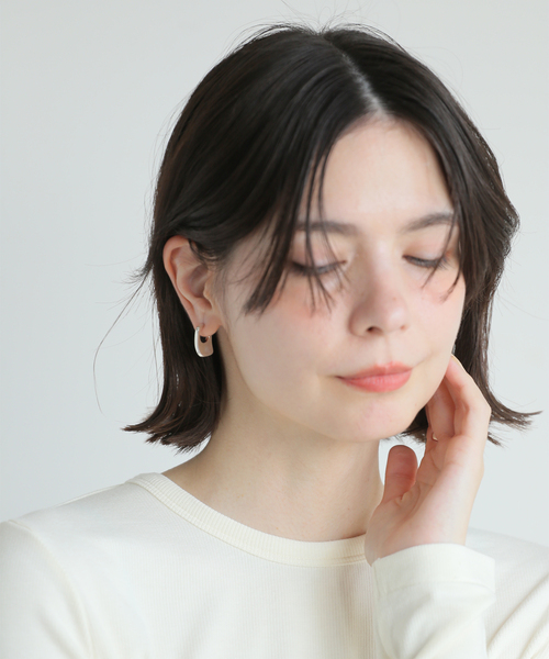 PHILIPPE AUDIBERT（フィリップ オーディベール）の「【PHILIPPE AUDIBERT】 Niles earring Lbrass s（ピアス（両耳用）・レディース・シルバー・FREE）」の3枚目の写真