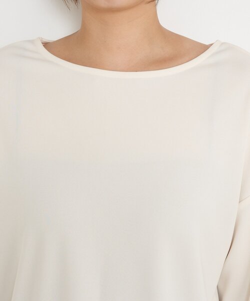 Jena espace merveilleux（ジェナ　エスパスメルヴェイユ）の「【ヒップも隠れる/WEB限定】シルケットブラウス（Tシャツ/カットソー・レディース・オフホワイト/ブラック・FREE）」の17枚目の写真
