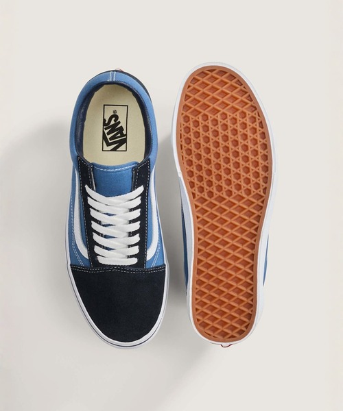 VANS(バンズ)の「オールドスクール / U OLD SKOOL VN000D3HNVY1(スニーカー・メンズ・ネイビー・4/6/5.5/5/4.5/6.5/7/7.5/8/8.5/9/9.5/10/11/11.5/12)」の3枚目の写真