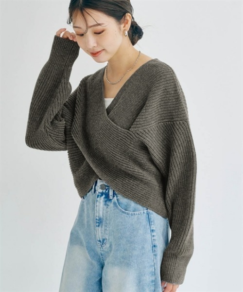 nissen(ニッセン)の「クロスデザインリブニット(ニット/セーター・レディース・キナリ/グレイッシュベージュ/チャコールグレー・S/M/L/LL)」の1枚目の写真