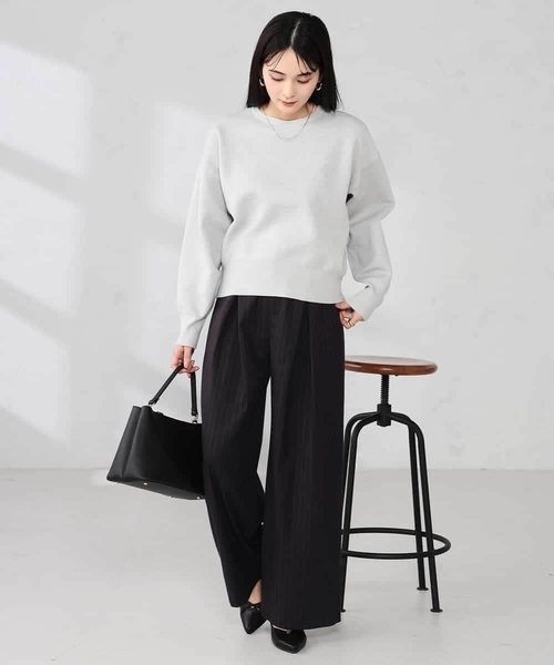 a.v.v(アーヴェヴェ)の「ストライプタックワイドパンツ(その他パンツ・レディース・ブラウン・38/40)」の6枚目の写真