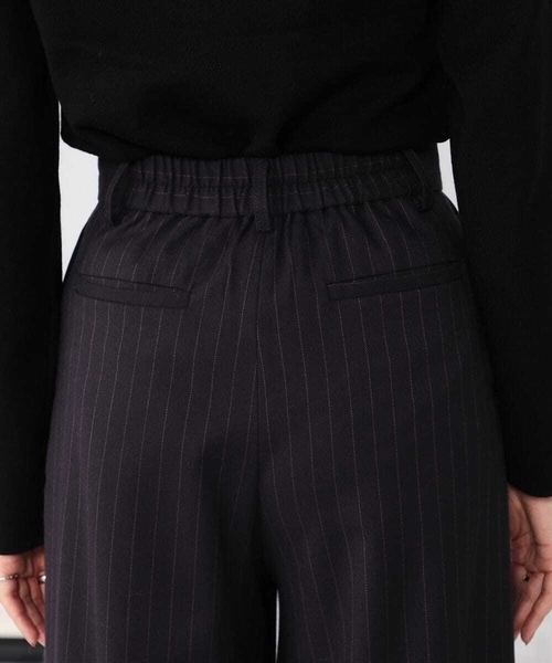 a.v.v(アーヴェヴェ)の「ストライプタックワイドパンツ(その他パンツ・レディース・ブラウン・38/40)」の18枚目の写真