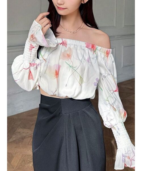 RESEXXY（リゼクシー）の「【memorif.】フラワークロップドオフショルブラウス（シャツ/ブラウス・レディース・ブルー/ホワイト/オレンジ・FREE）」の2枚目の写真