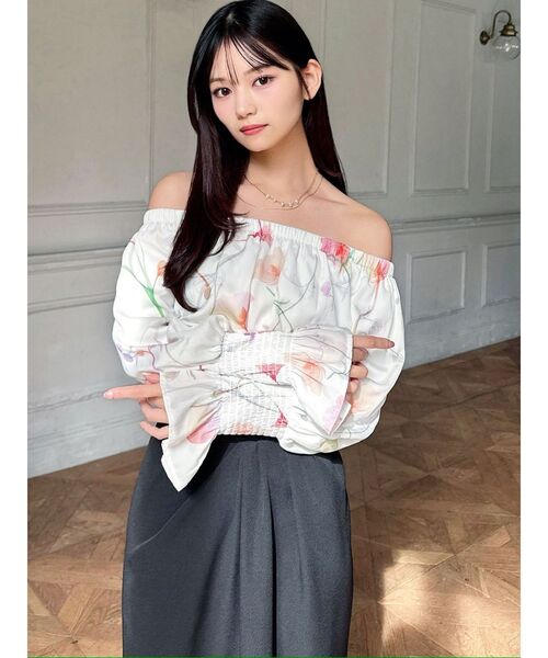 RESEXXY（リゼクシー）の「【memorif.】フラワークロップドオフショルブラウス（シャツ/ブラウス・レディース・ブルー/ホワイト/オレンジ・FREE）」の13枚目の写真