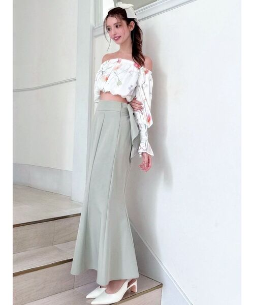 RESEXXY（リゼクシー）の「【memorif.】フラワークロップドオフショルブラウス（シャツ/ブラウス・レディース・ブルー/ホワイト/オレンジ・FREE）」の22枚目の写真