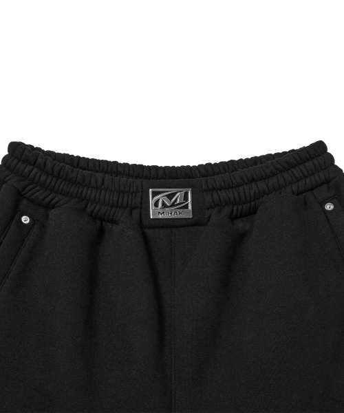 MIHAK（ミハク）の「メタルプレート裏起毛スウェットパンツ（ブラック）（スウェットパンツ・メンズ・その他・1/2/3）」の6枚目の写真