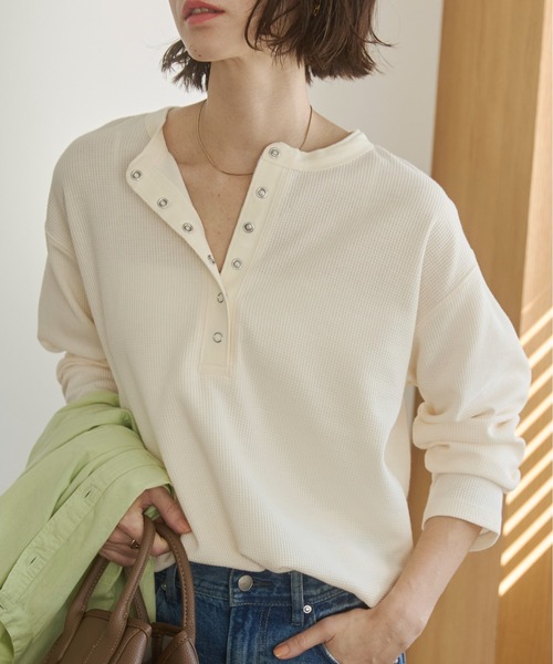 ANGIE（アンジー）の「ワッフル ヘンリーネック プルオーバー ロンT（Tシャツ/カットソー・レディース・杢グレー/アイボリー/チャコール/ネイビー/ホワイト系その他/ピンク・FREE）」の18枚目の写真