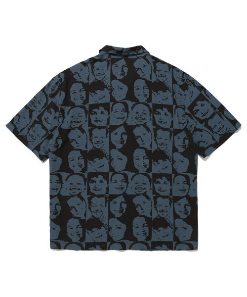 ISTKUNST（イストクンスト）の「SMILEY FACE HALF SHIRTS_BLACK(IK2DMMW361A)（シャツ/ブラウス・レディース・ブラック・M/L）」の2枚目の写真