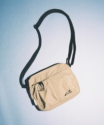 Cavish（カビシ）の「NYLON LIGHT WEIGHT CROSS BAG GREEN(CV2ESUAB41A)（ショルダーバッグ）」