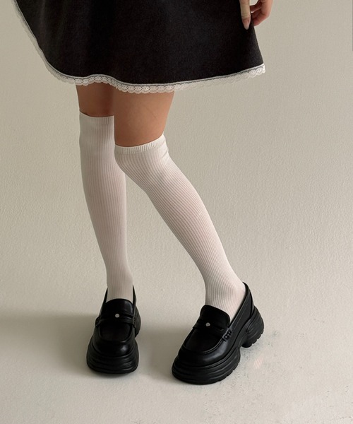 hiamu(ヒアム)の「【3色展開】ロゴポイント厚底ペニーローファースニーカー/2026 SS PLATFORM COLLECTION(ローファー・レディース・ブラック系その他/ブラウン/ブラック・24.0cm/23.5cm/24.5cm/23.0cm/25.0cm)」の13枚目の写真