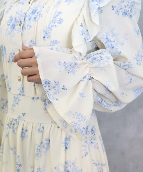 CECIL McBEE（セシルマクビー）の「花柄シャツフリルワンピース（ワンピース・レディース・オフホワイト/ブラック/アイボリー・MEDIUM）」の9枚目の写真