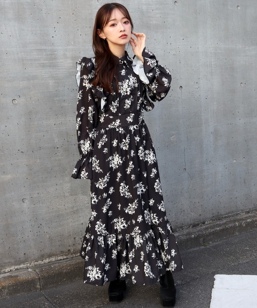 CECIL McBEE（セシルマクビー）の「花柄シャツフリルワンピース（ワンピース・レディース・オフホワイト/ブラック/アイボリー・MEDIUM）」の13枚目の写真