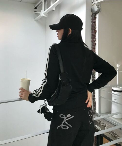 LUVISTRUE(ラヴイズトゥルー)の「BASIC ILOVEU WIDE PANTS(BLACK)(その他パンツ・レディース・その他・MEDIUM/SMALL)」の8枚目の写真