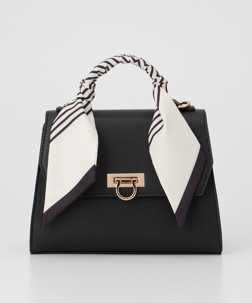 Honeys(ハニーズ)の「スカーフ付フラップバッグ(ハンドバッグ・レディース・アイボリー/ブラック/ブラウン・FREE)」の15枚目の写真