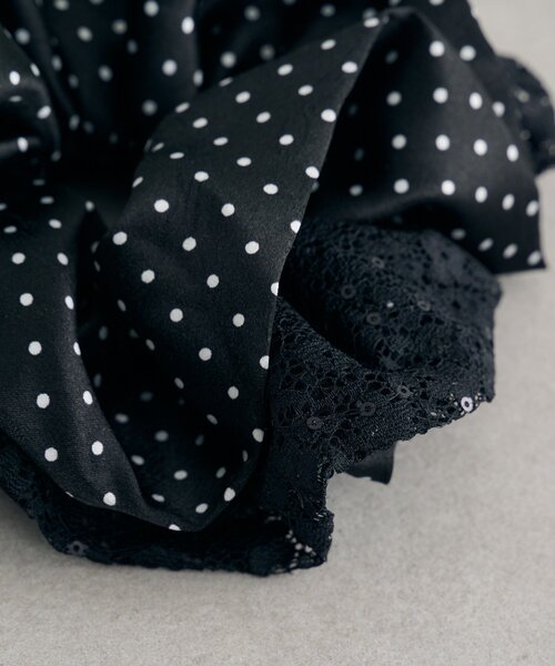 mystic(ミスティック)の「ドットレースシュシュ(ブローチ/コサージュ・レディース・オフホワイト/ブラック・ONE SIZE)」の14枚目の写真