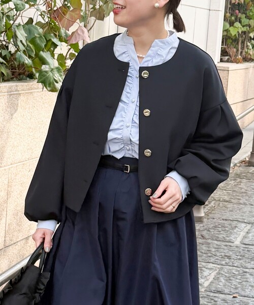 NOLLEY’S(ノーリーズ)の「綿タッチダンボールニットブルゾン(ブルゾン・レディース・ベージュ/ネイビー・38)」の6枚目の写真