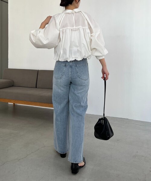 CAPRICIEUX LE'MAGE（カプリシューレマージュ）の「バルーンクロップシャツ（シャツ/ブラウス・レディース・ブルー/ホワイト/ピンク/チャコールグレー・FREE）」の6枚目の写真