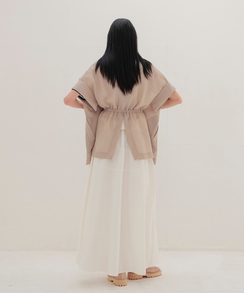 DRESSLAVE(ドレスレイブ)の「karami wide adjust jacket(カラミワイドアジャストジャケット)(テーラードジャケット・レディース・ベージュ/ブラック・38)」の11枚目の写真