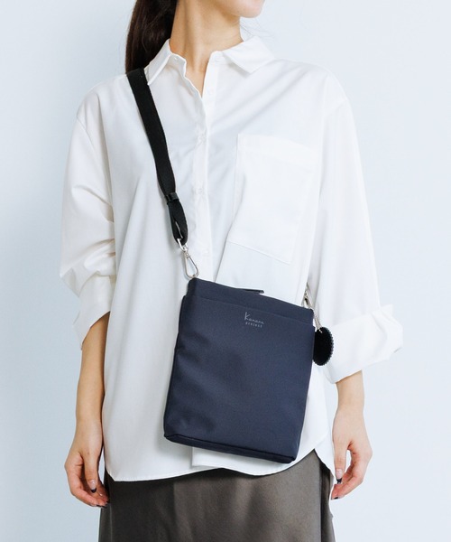 Kanana project(カナナプロジェクト)の「ショルダーバッグ サリール2 3L スマホショルダー 35956(ショルダーバッグ・レディース・モーブ系/ブラック/ライトグレー/カーキブラウン/ネイビー・FREE)」の8枚目の写真