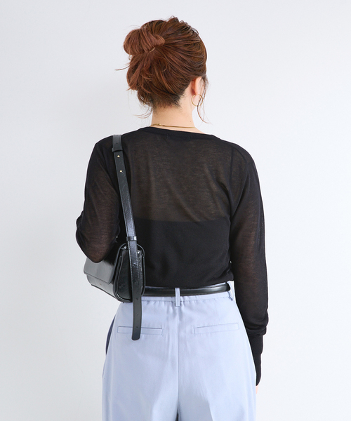 Simplicite（サンプリシテ）の「《追加2》手洗い可 / シアーニットヘンリープルオーバー（ニット/セーター・レディース・ベージュ/サックスブルー/ブラウン系その他/ブラック・FREE）」の10枚目の写真