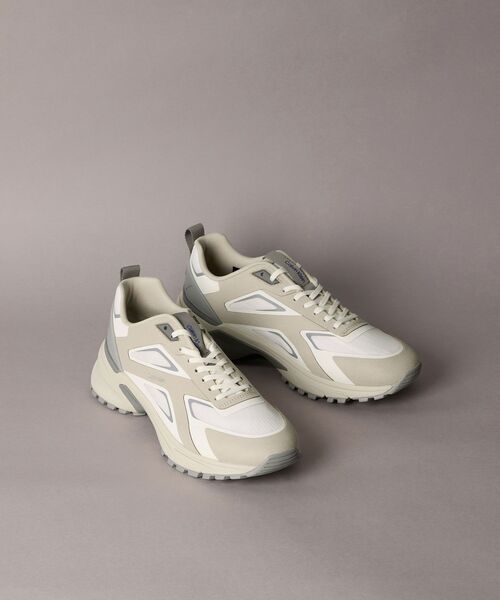 Calvin Klein(カルバン・クライン)の「厚底ストラップスニーカー(スニーカー・メンズ・グレー系その他・42/43/41/40)」の1枚目の写真