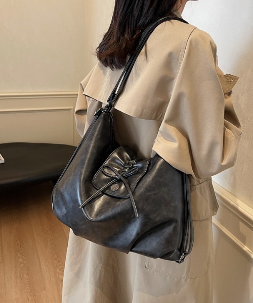 ｔｏｌｅｎｅ（トレネ）の「2way 合成皮革 リボンモチーフ ショルダーバッグ リュック（ショルダーバッグ・レディース・ブラック/ブラウン・FREE）」の15枚目の写真