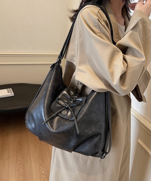 ｔｏｌｅｎｅ（トレネ）の「2way 合成皮革 リボンモチーフ ショルダーバッグ リュック（ショルダーバッグ・レディース・ブラック/ブラウン・FREE）」の12枚目の写真