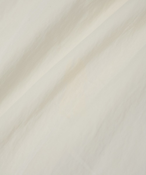 ADAM ET ROPE'(アダムエロペ)の「リラックスライトトレンチ(トレンチコート・レディース・ベージュ/オフホワイト・38/36)」の13枚目の写真