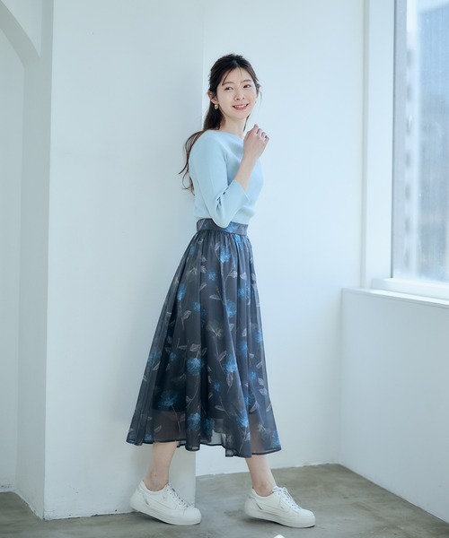 12Twelve Agenda(トゥエルブ アジェンダ)の「ラメシフォン花柄フレアスカート(スカート・レディース・オフホワイト/ネイビー・M)」の21枚目の写真