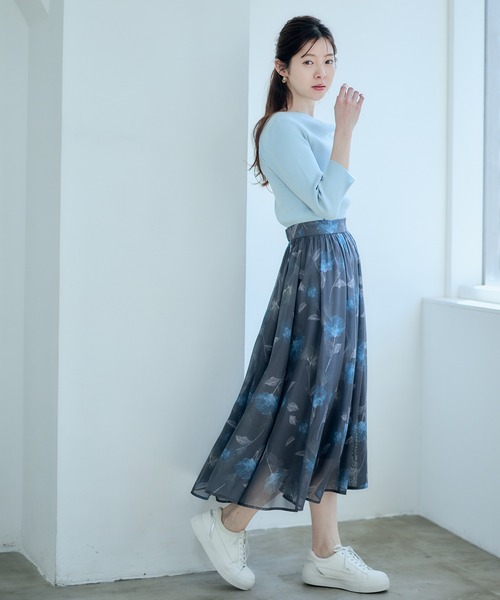 12Twelve Agenda(トゥエルブ アジェンダ)の「ラメシフォン花柄フレアスカート(スカート・レディース・オフホワイト/ネイビー・M)」の22枚目の写真
