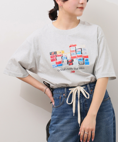 NEW BALANCE(ニューバランス)の「《WEB限定》【NEW BALANCE/ニューバランス】ボックスTシャツ(Tシャツ/カットソー・レディース・チャコールグレー・SMALL)」の6枚目の写真