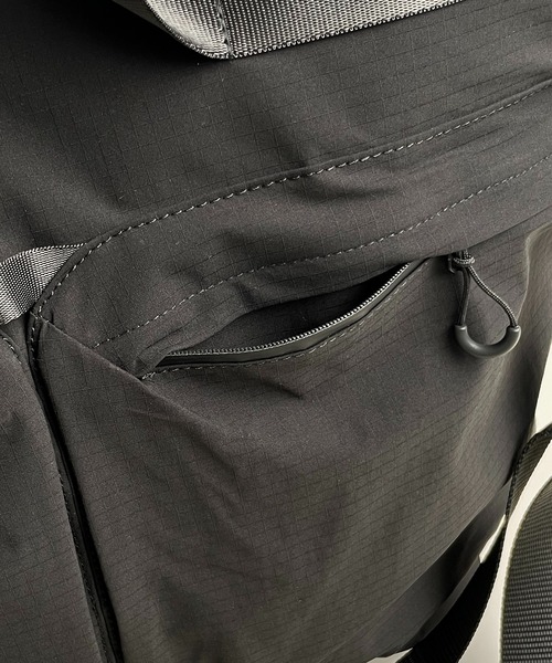 CALIFORNIA OUTFITTERS(カリフォルニア アウトフィッターズ)の「2D22 2WAY ショルダーバッグ(ショルダーバッグ・メンズ・ブラック・ONESIZE)」の4枚目の写真