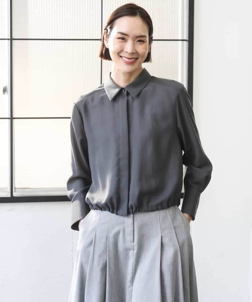 MICHEL KLEIN(ミッシェル・クラン)の「シアータッチ ドローストリングシャツブラウス(シャツ/ブラウス・レディース・チャコールグレー/アイボリー・38)」の20枚目の写真