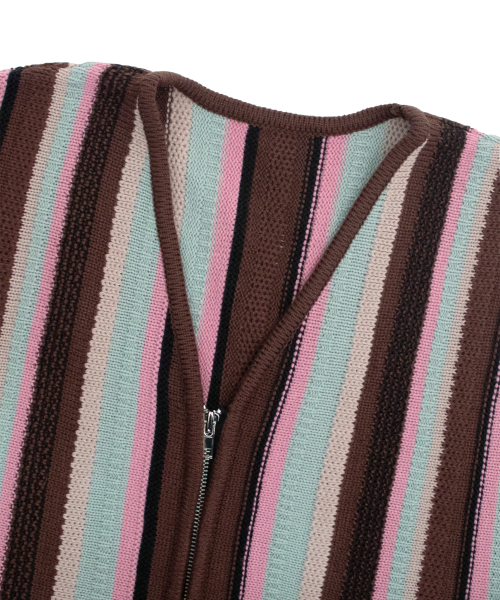CACTUSDONUTMARKET（カクタスドーナツマーケット）の「Vertical Stripe Knit Vest - Brown（ベスト・メンズ・その他・MEDIUM/LARGE）」の4枚目の写真