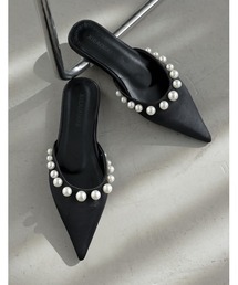 MEISM（ミズム）の「[MEISM by Re:EDIT]ポインテッドトゥパールモチーフフラットミュール（パンプス）」